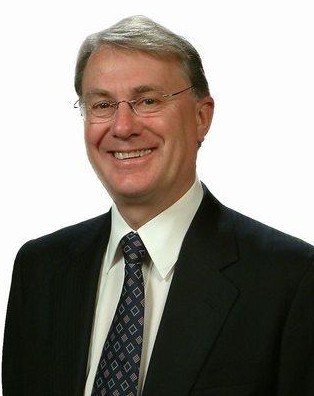 UT˹�_(d��)��ǰCEOƤ�ء����R��Ħ��(Peter Blackmore)