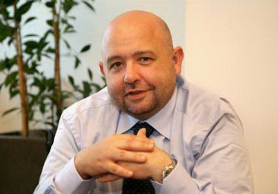 �J��Ѹ�W(w��ng)�j(lu��)�I(y��)������(j��ng)��Roberto Giamagli